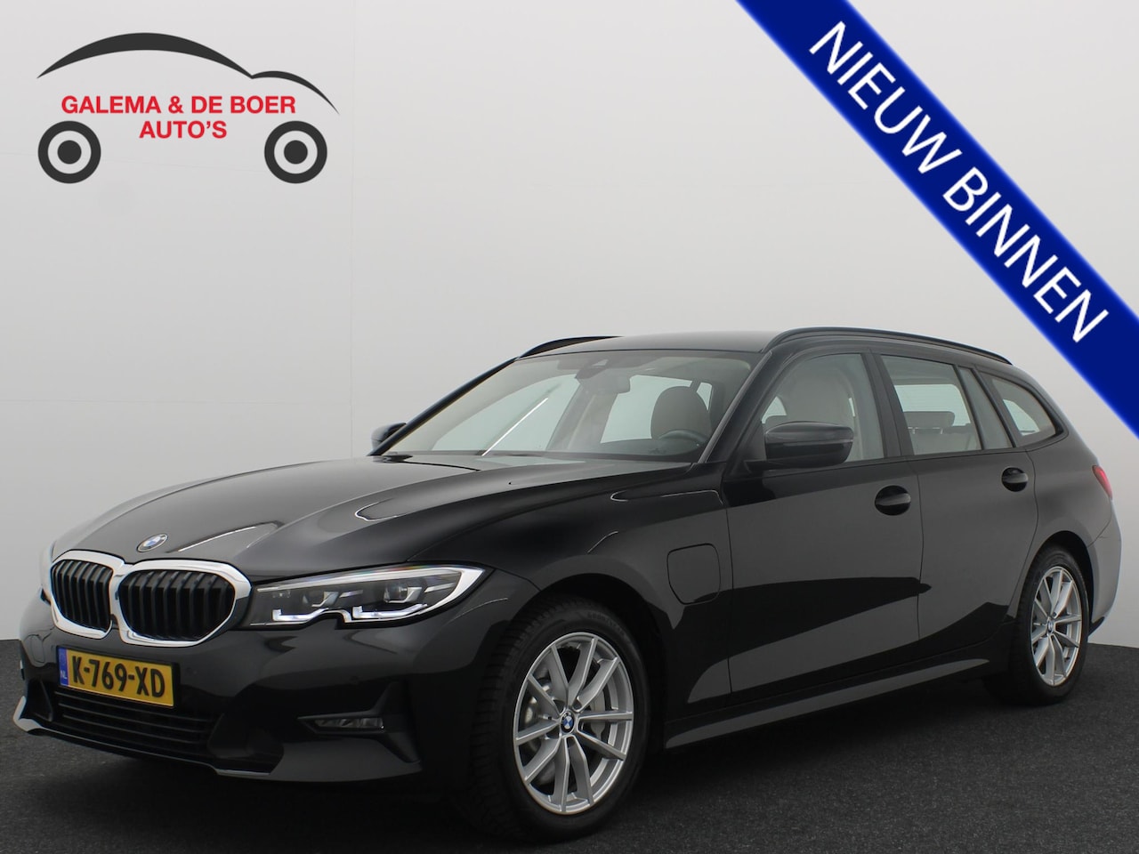 BMW 3-serie Touring - 330e Business Edition Plus SPORTSTOELEN / FULL LED / SOH 89% / CARPLAY / DAB+ / CREME LEDE - AutoWereld.nl
