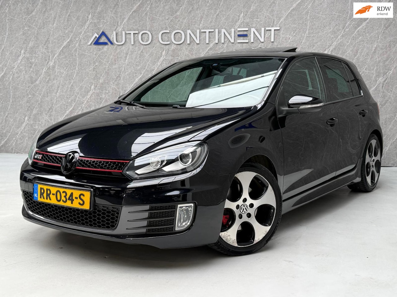 Volkswagen Golf - 2.0 GTI 211 PK / AUT / Onderhouden / Full Option / Dak / APK - AutoWereld.nl