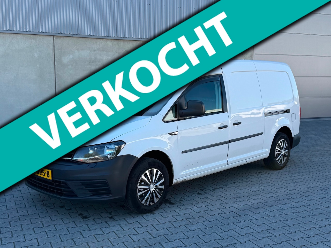 Volkswagen Caddy Maxi - 2.0 TDI L2H1 BMT Trendline 2x SHUIFDEUREN+AIRCO+ GROOT NAVIGATIE+CRUISE CONTROL - AutoWereld.nl