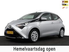 Toyota Aygo - 1.0 VVT-i x-play Camera/Carplay/Airco/NAP