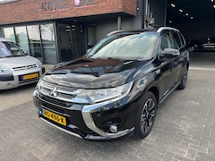 Mitsubishi Outlander - 2.0 PHEV Executive Edition CAMERA CRUISE LEDER TREKHAAK FACTUREN ORIG NL NAP