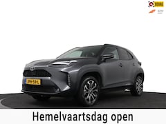 Toyota Yaris Cross - 1.5 Hybrid 115 pk First Edition Winterpakket/Camera/Carplay/PDC voor en achter