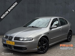 SEAT Leon - 1.8-20VT Topsport 240PK -AIRCO-DOWNPIPE- Apk (12-2026)