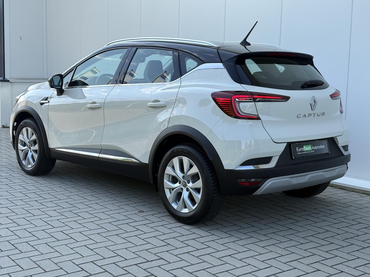 Renault Captur - 1.0 TCe 100 Intens | LED Pure vision | Keyless | stoelverwarming | Carplay | Navi