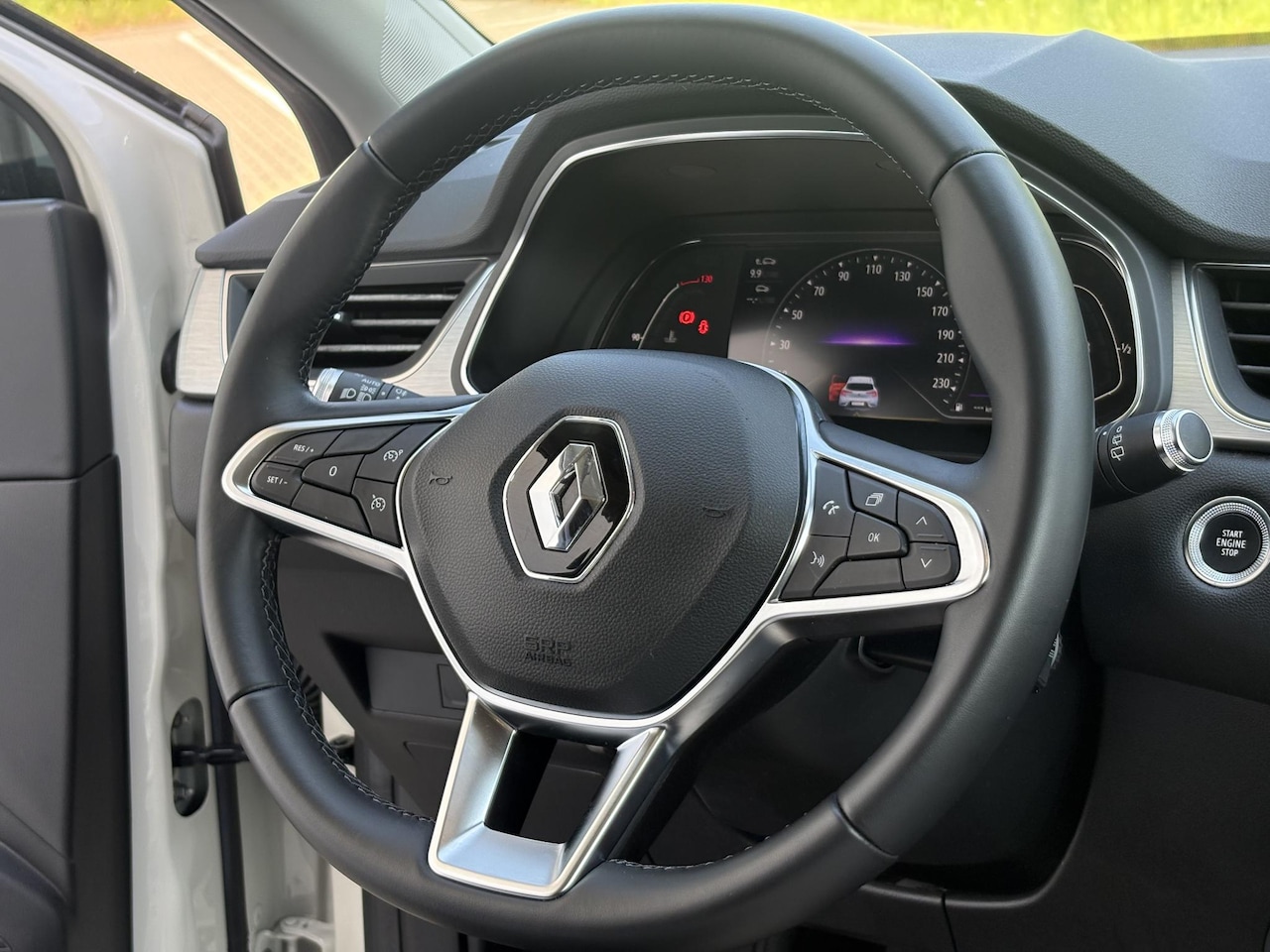 Renault Captur - 1.0 TCe 100 Intens | LED Pure vision | Keyless | stoelverwarming | Carplay | Navi