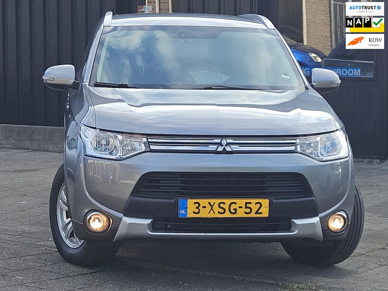 Mitsubishi Outlander - 2.0 PHEV Business Edition X-Line 2.0 PHEV Business Edition X-Line - AutoWereld.nl