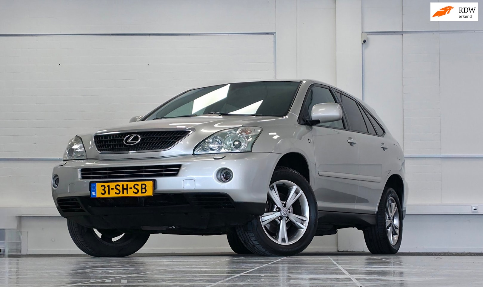Lexus RX - 400h Executive 100% Onderhouden 3e Eigenaar Leder Navigatie Mooi! - AutoWereld.nl