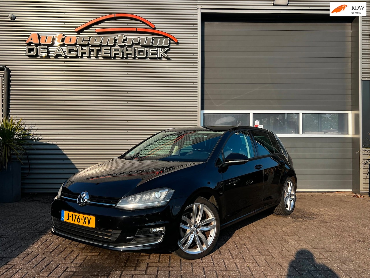 Volkswagen Golf Variant - 1.4 TSI Highline | LED | Stoelverw. | 18 Inch - AutoWereld.nl