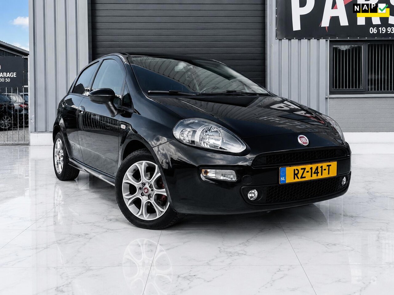Fiat Punto Evo - 0.9 TwinAir Sempre Airco/PDC/Navi - AutoWereld.nl