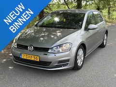 Volkswagen Golf - 1.6 TDI Comfortline BlueMotion