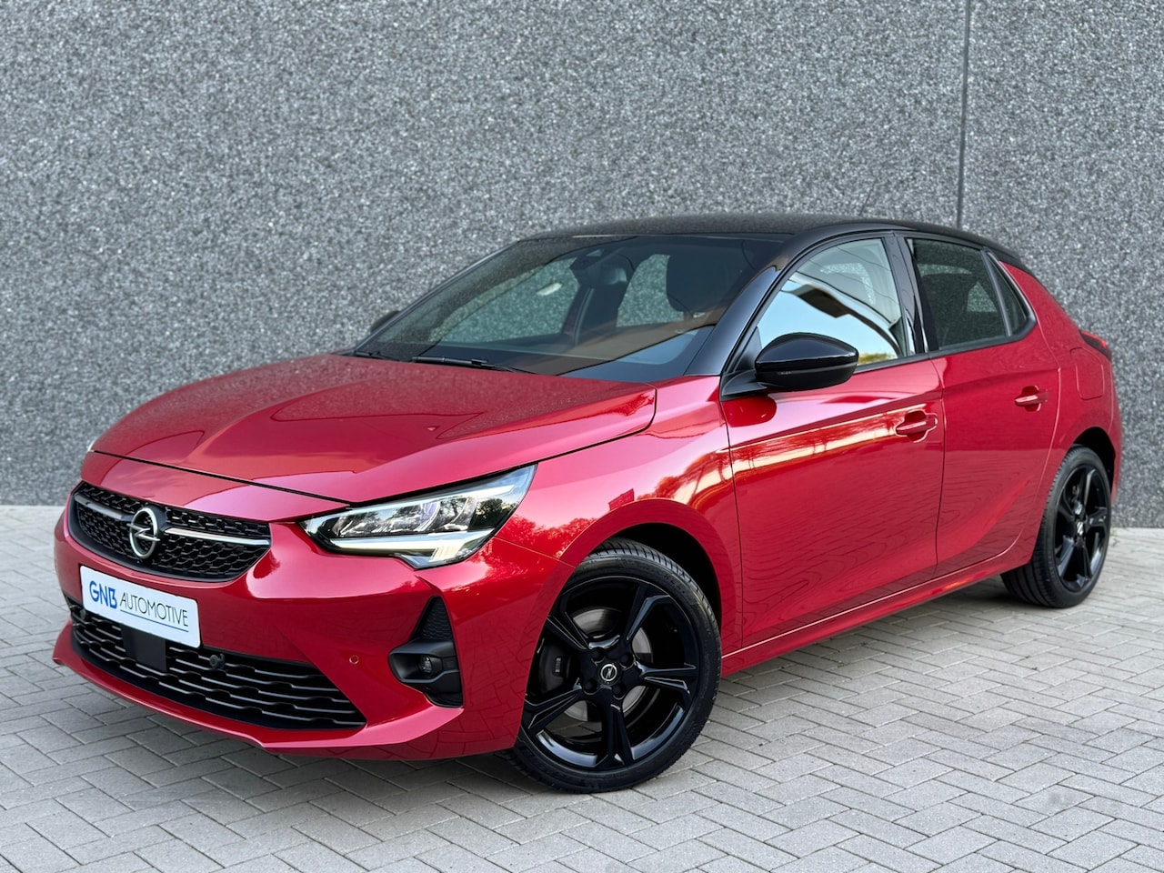 Opel Corsa - 1.2 GS Line | Nieuwe distributie | Carplay | Rijstrook assistent | Climate control | DAB | - AutoWereld.nl