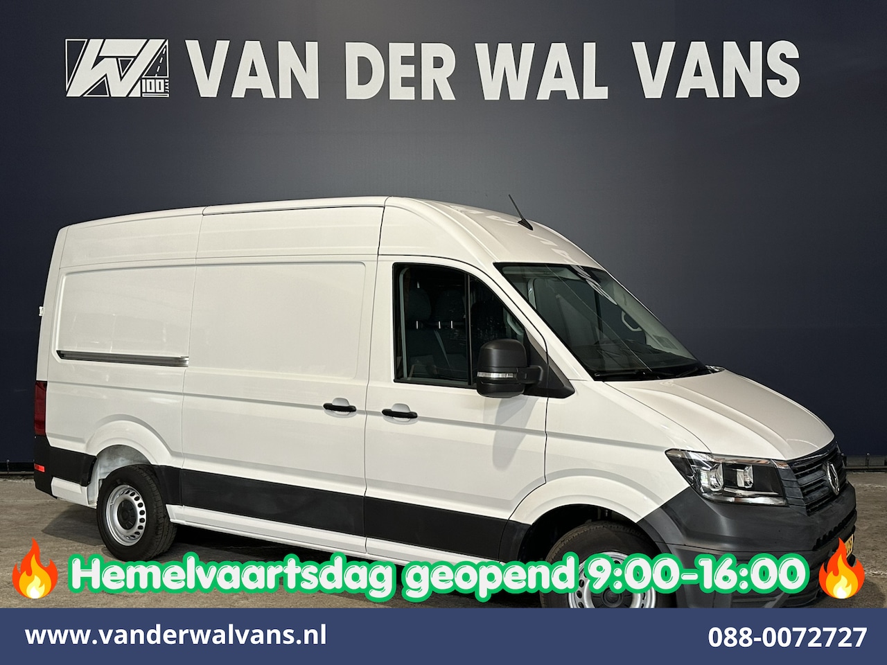 Volkswagen Crafter - 2.0 TDI 140pk L3H3 L2H2 Euro6 Airco | Camera | Apple carplay | Android auto bijrijdersbank - AutoWereld.nl