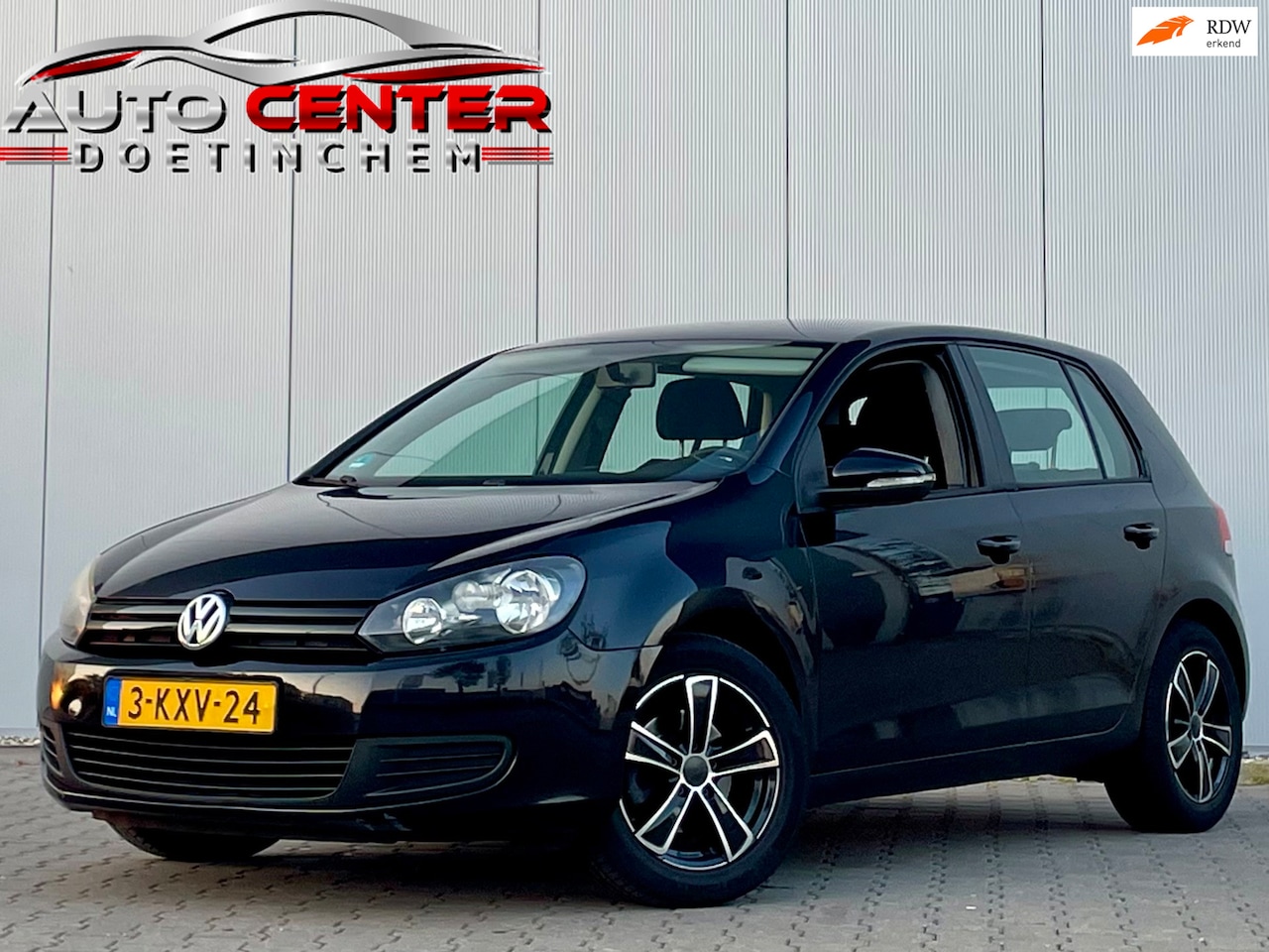 Volkswagen Golf - 1.4 Trendline Bluetooth Airco - AutoWereld.nl