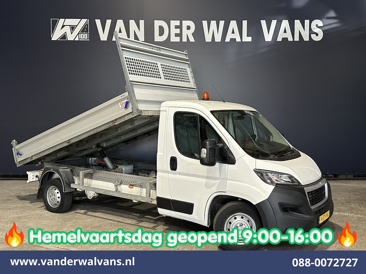 Peugeot Boxer - 2.2 BlueHDi 140pk Kipper Open Laadbak Euro6 Bijrijdersbank Bluetooth telefoonvoorbereiding - AutoWereld.nl