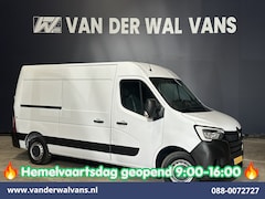 Renault Master - 2.3 dCi 136pk L2H2 Euro6 Airco | Camera | Cruisecontrol | 2500kg Trekhaak | Parkeersensore