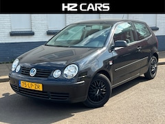 Volkswagen Polo - 1.4-16V / Automaat / Koude Airco / Cruise / Elektr.pakket