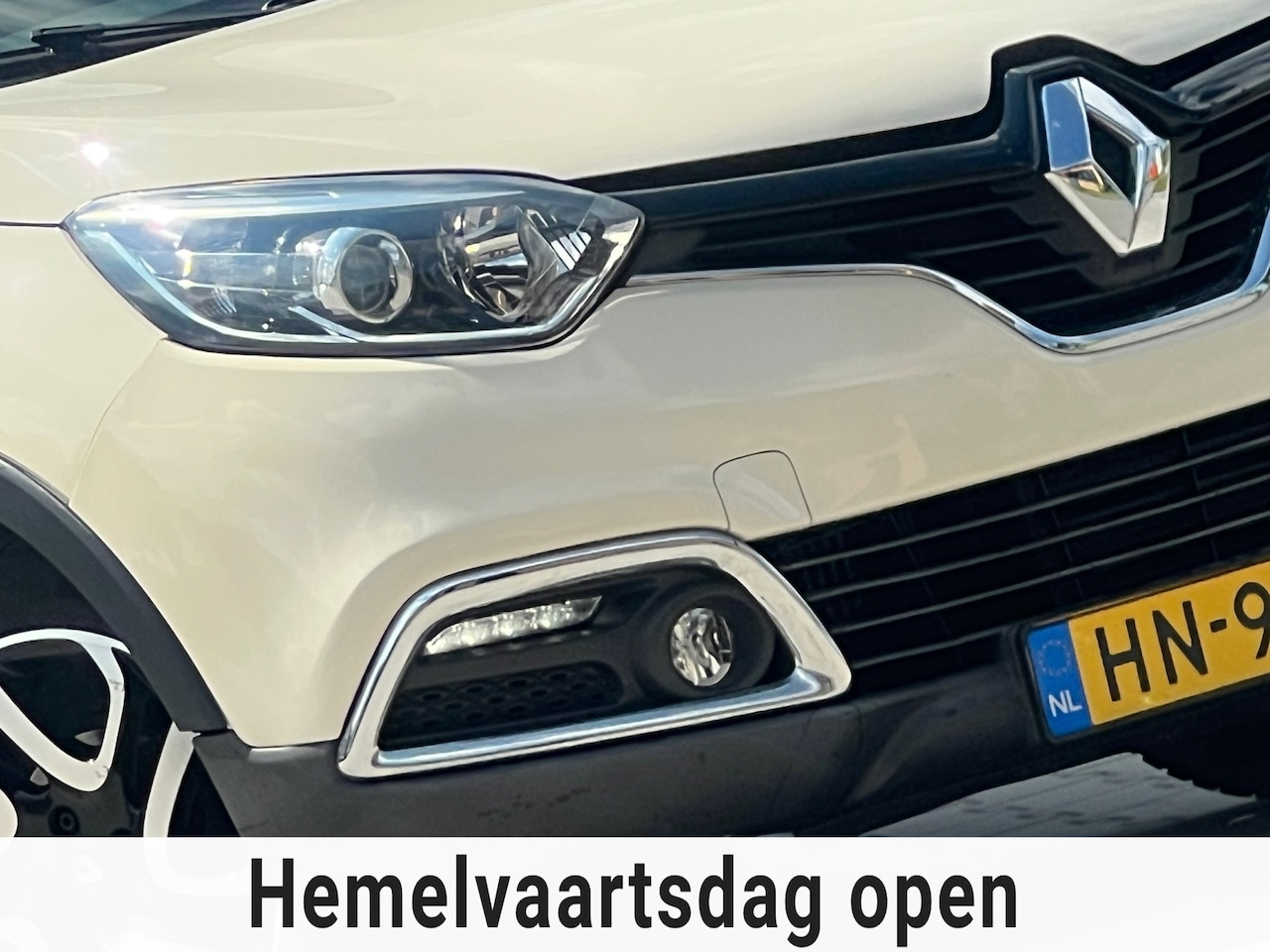 Renault Captur - 0.9 TCe Dynamique - Ivoire/Noir Etoile - R-Link/Keyless/2Tone/Camera - AutoWereld.nl