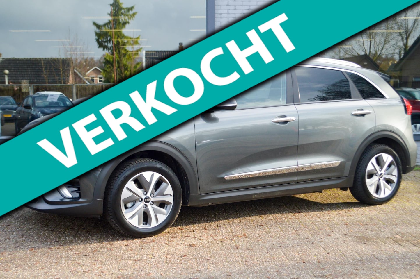 Kia e-Niro - DynamicLine 64 kWh | Half leder | stoel en stuur verwarming - AutoWereld.nl