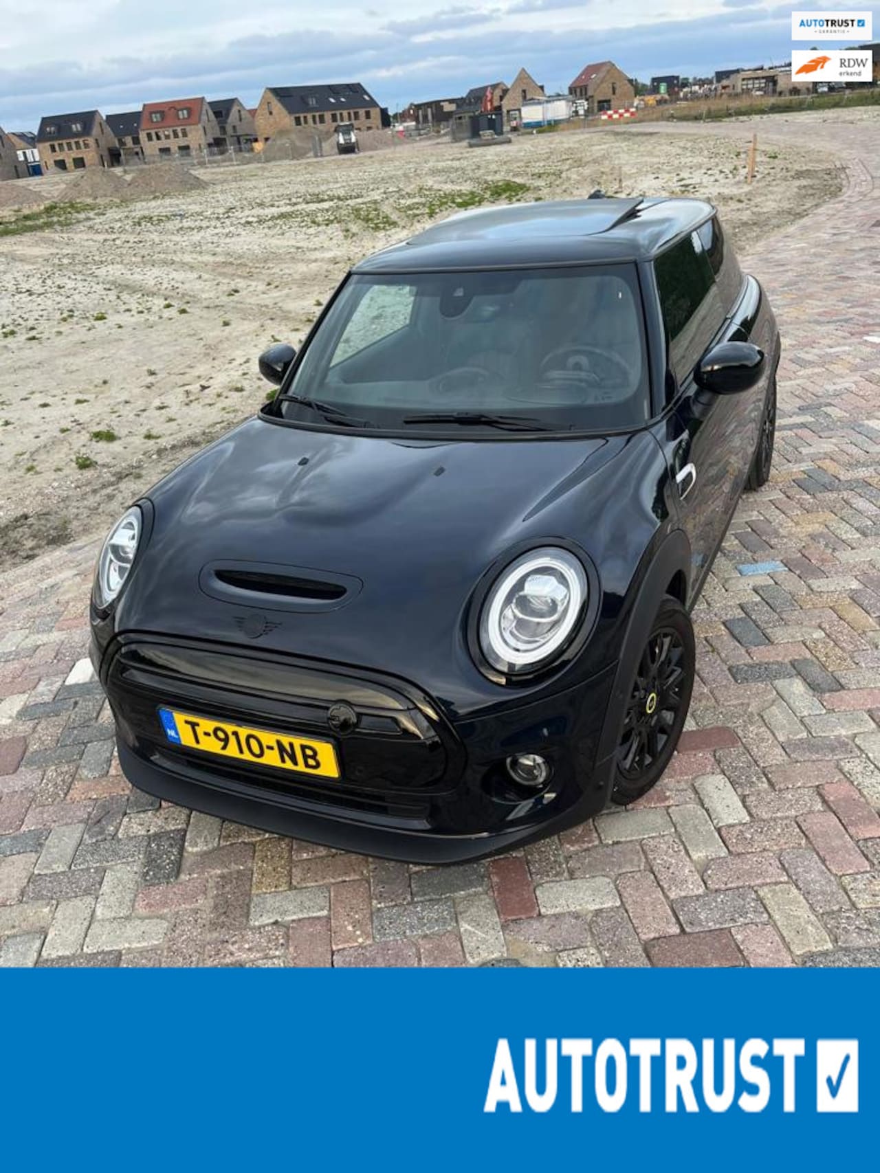 MINI Mini-Electric - Cooper S 33 kWh |Pano|Camera|Keyless|Leer| - AutoWereld.nl