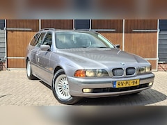 BMW 5-serie Touring - 523i Executive | Nieuwe APK | 6 cilinder | Automaat | Airco