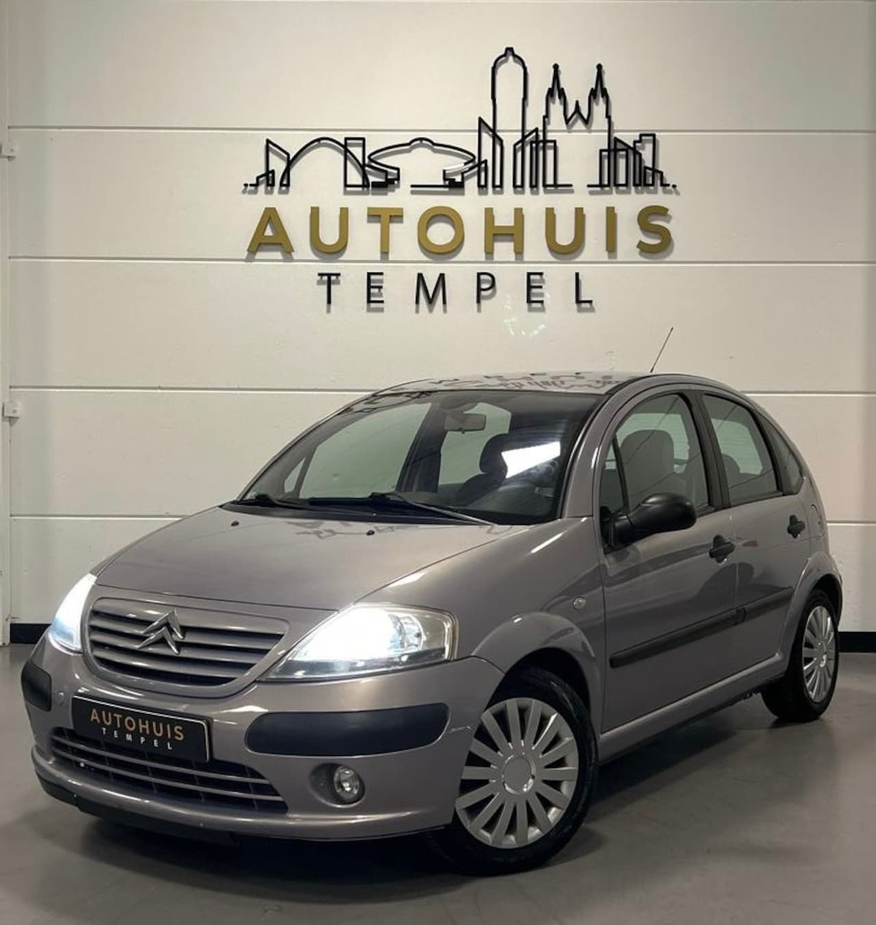 Citroën C3 - 1.4i Ligne Ambiance Automaat Nap Airco Trekhaak Elektrische Ramen Centrale Deurvergrendeli - AutoWereld.nl