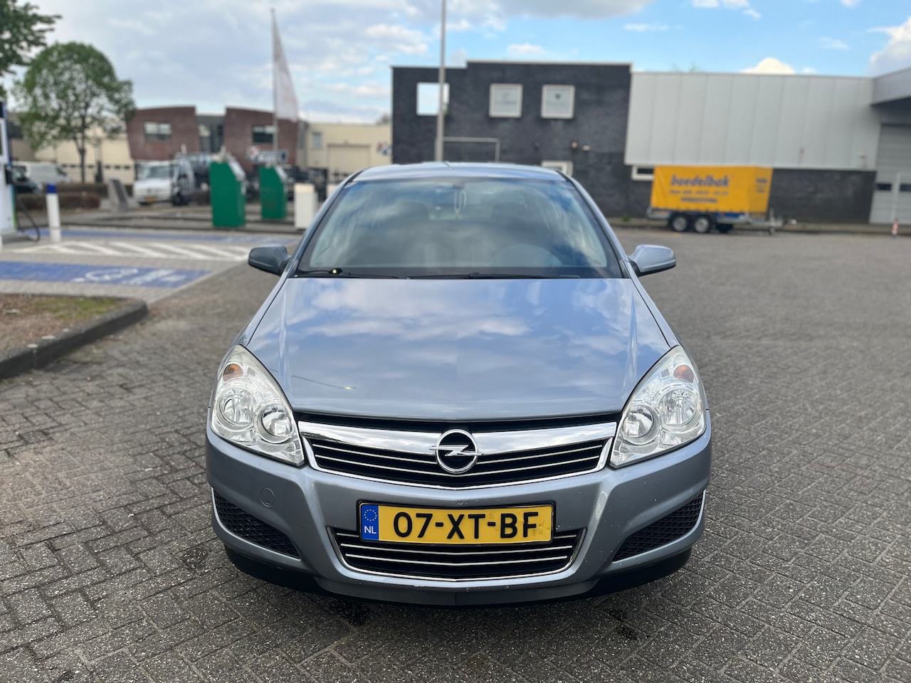 Opel Astra - 1.6 Business - AutoWereld.nl