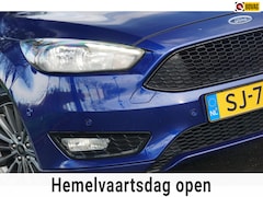 Ford Focus Wagon - 1.0 Ecoboost 125pk ST-Line - Deep Impact Blue - Carplay/360 camera/Nav