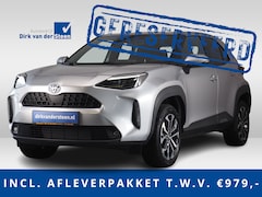 Toyota Yaris Cross - 1.5 Hybrid 115 Dynamic + Winterpakket | Stuurwiel- En Stoelverwarming | Botsherkenning | G