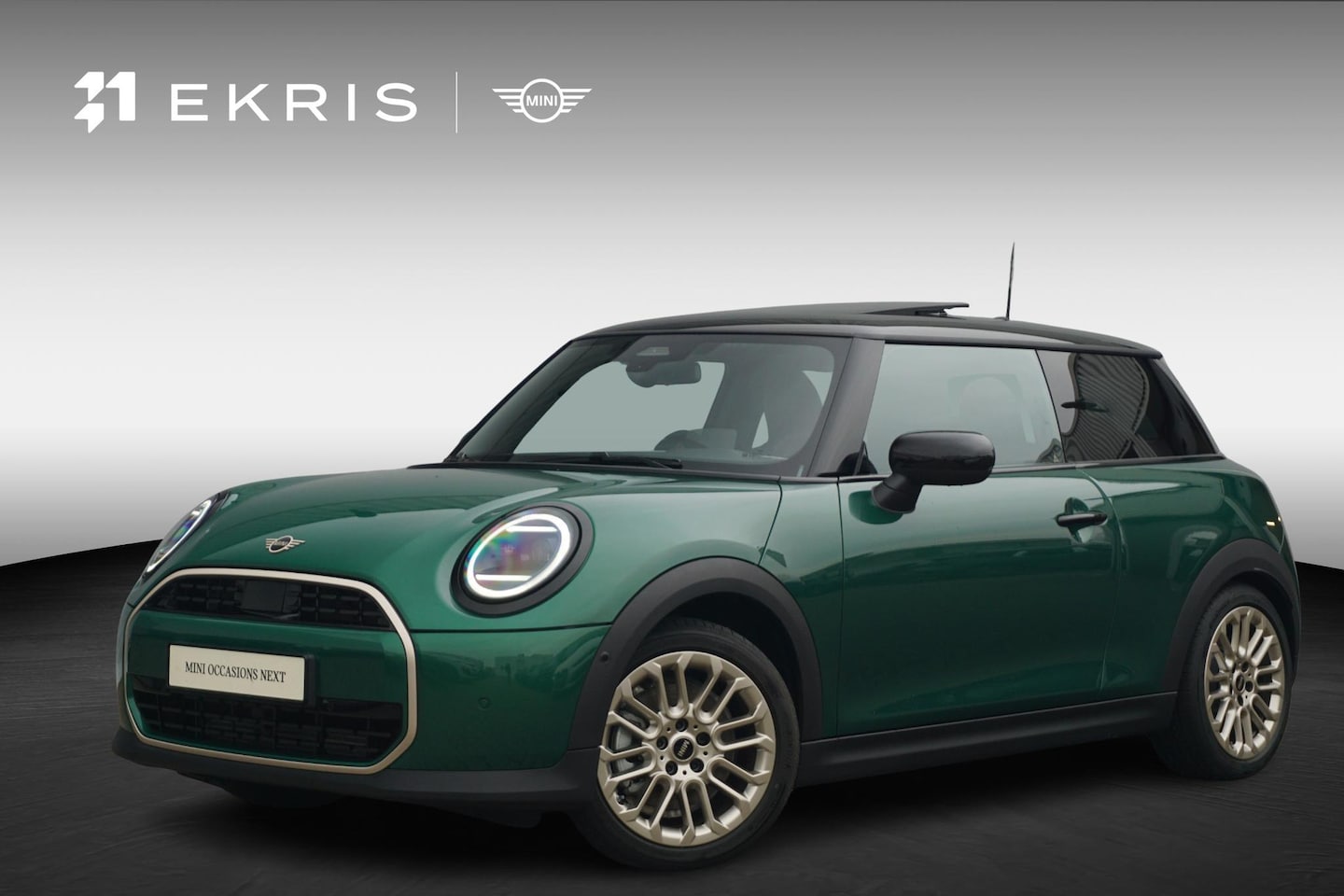 MINI Cooper - 3-Deurs C Favoured / Panorama Dak / Stoel en Stuurverwarming - AutoWereld.nl