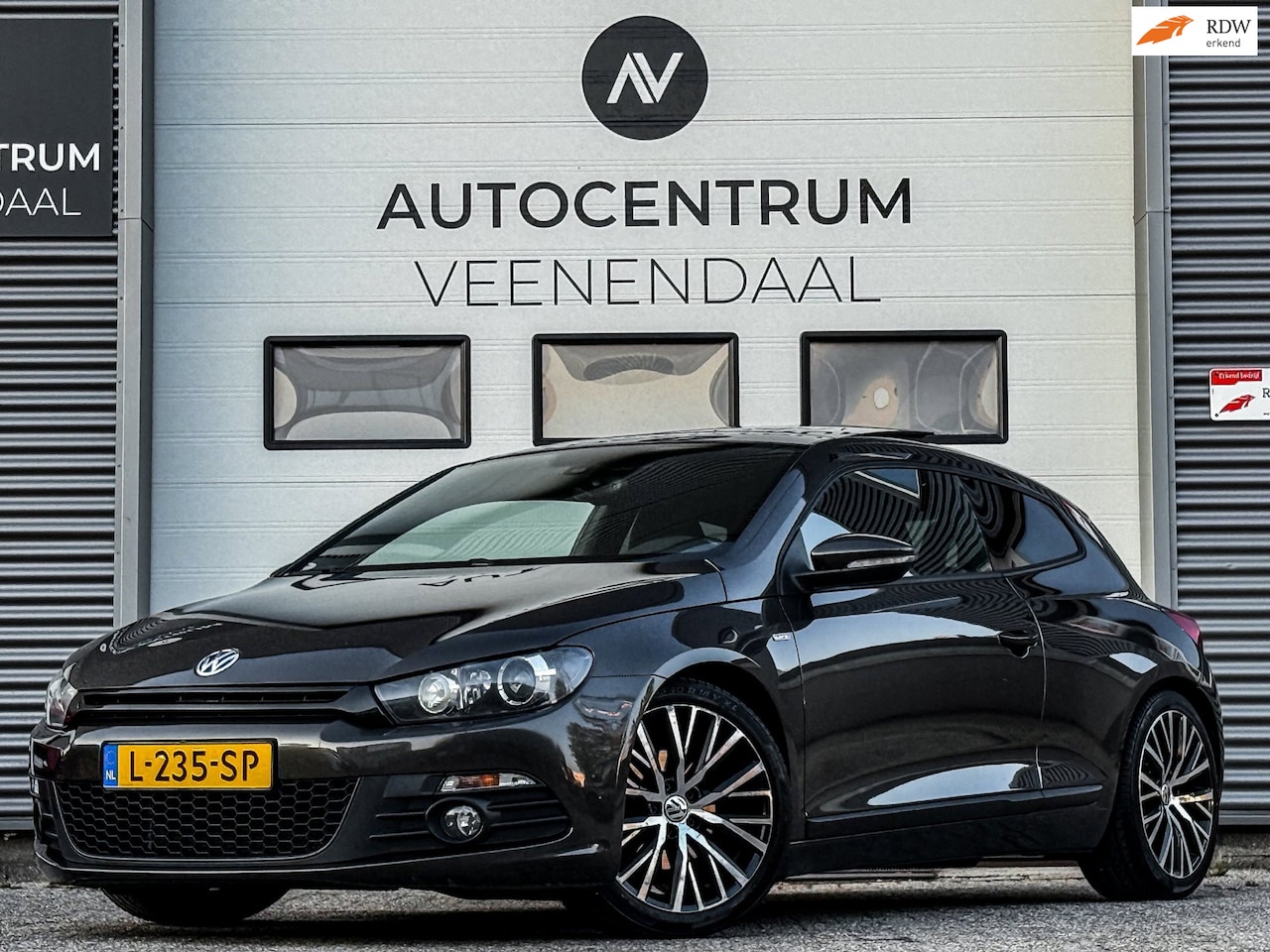 Volkswagen Scirocco - 1.4 TSI Highline Plus 160 PK PANO/XENON/PDC/STOELVERWARMING - AutoWereld.nl