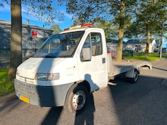 Peugeot Boxer - 350 L 2.5 - 1673KG laadvermogen