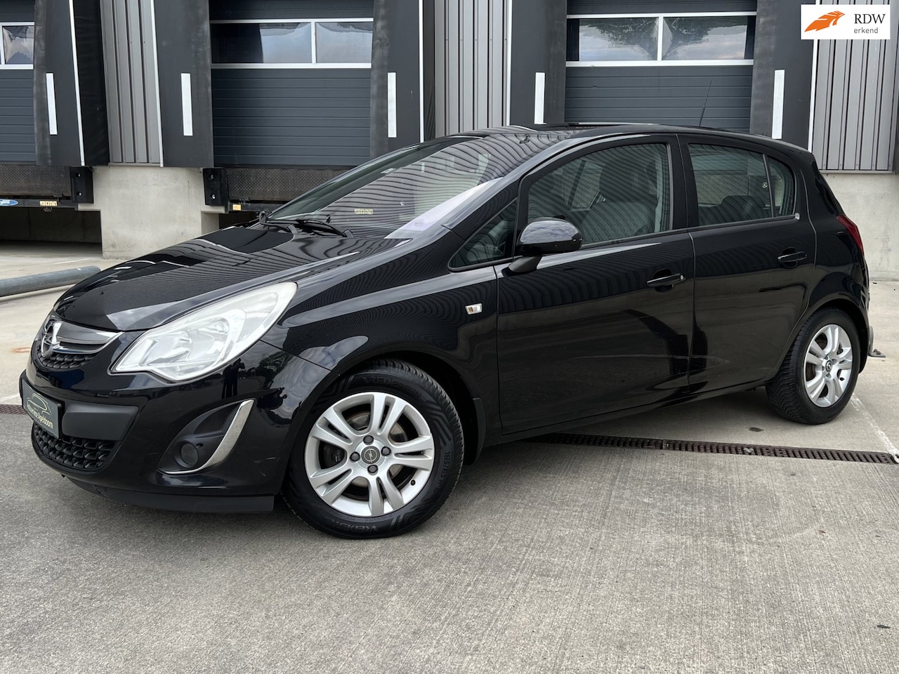 Opel Corsa - 1.3 CDTi EcoFlex S/S Cosmo 1.3 CDTi EcoFlex S/S Cosmo, Airco, Navi, Stoelverwarming - AutoWereld.nl