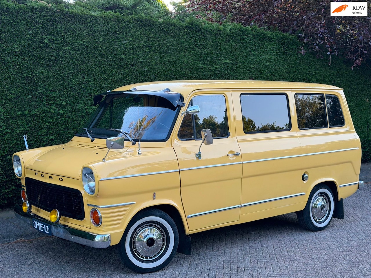 Ford Transit - RIJDGOED/OLDTIMER/9PERSOONS/UNIEKEXEMPLAA/APK27 - AutoWereld.nl