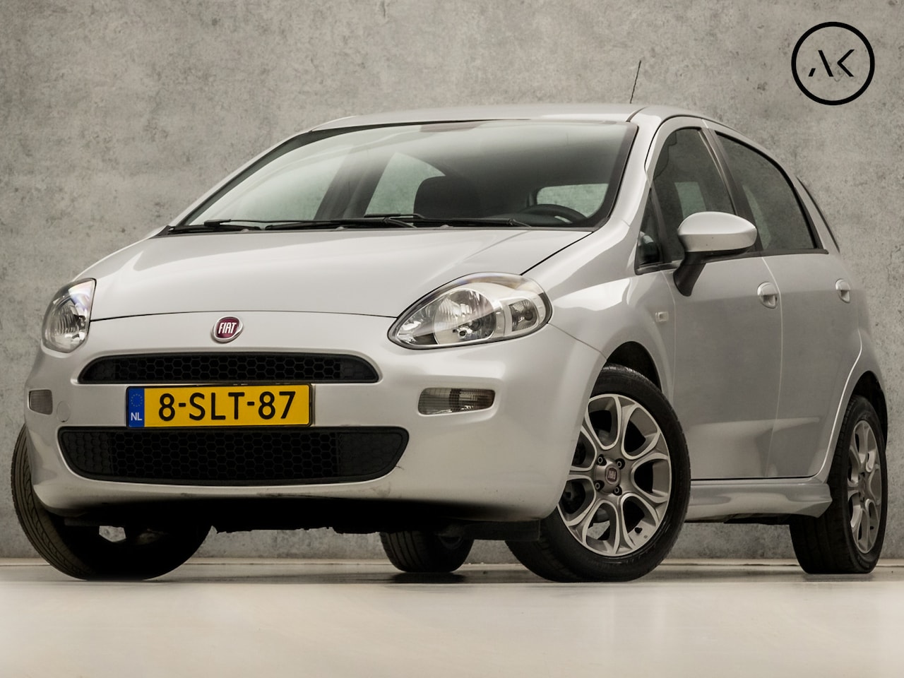 Fiat Punto Evo - 0.9 TwinAir Sport (5 DEURS, AIRCO, CRUISE, SPORTSTOELEN, ELEK RAMEN, LM VELGEN, NIEUWE APK - AutoWereld.nl
