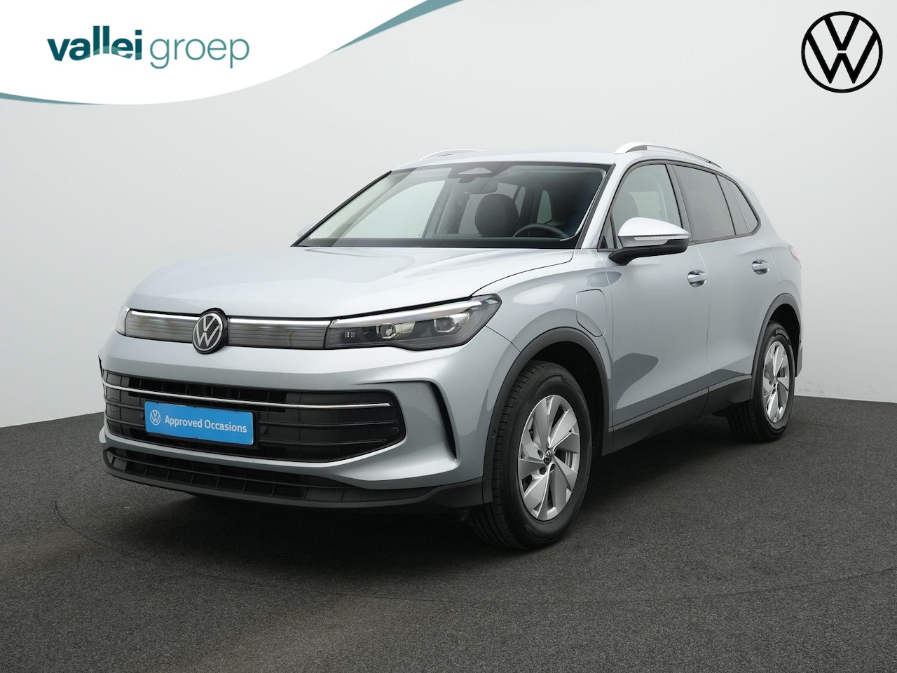 Volkswagen Tiguan - 1.5 eHybrid 204 pk DSG Life | Achteruitrijcamera | Stuur-/stoelverwarming | Adaptive Cruis - AutoWereld.nl