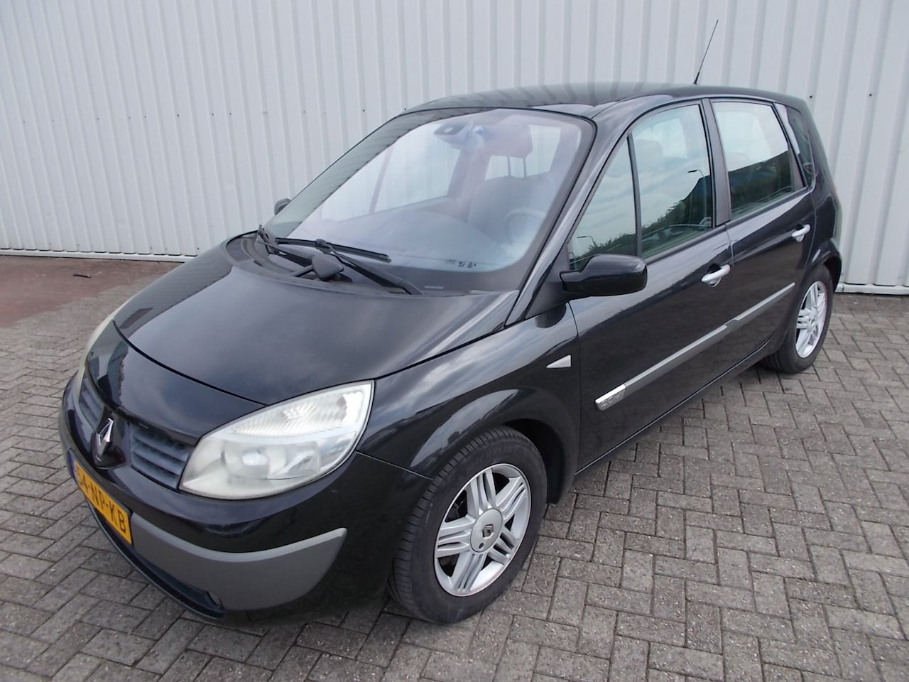 Renault Scénic - 2.0-16V Privilège Luxe Automaat ( EXPORT ) - AutoWereld.nl