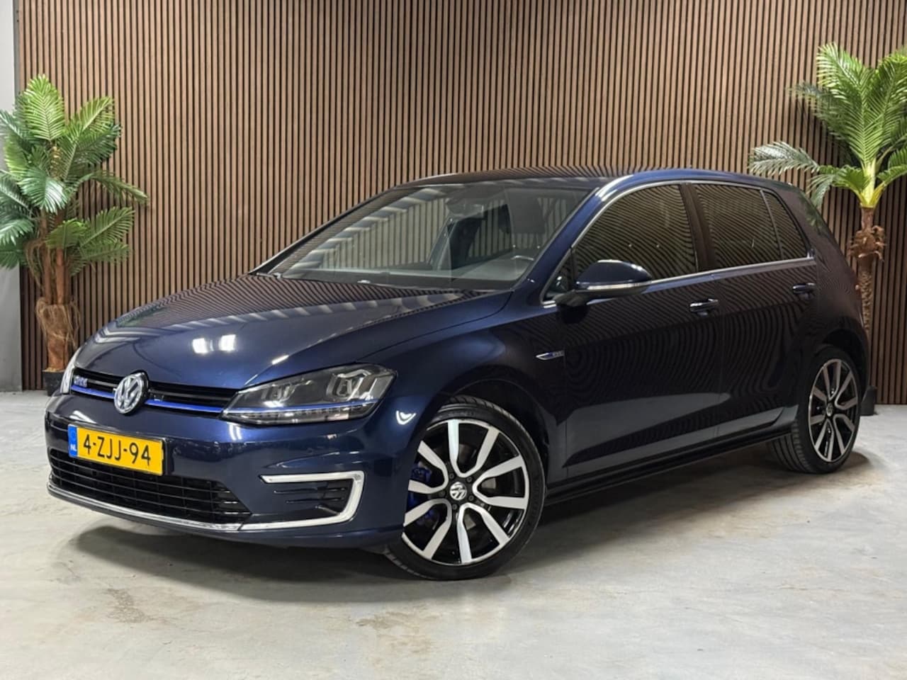 Volkswagen Golf - 1.4 TSI GTE 1.4 TSI GTE - AutoWereld.nl