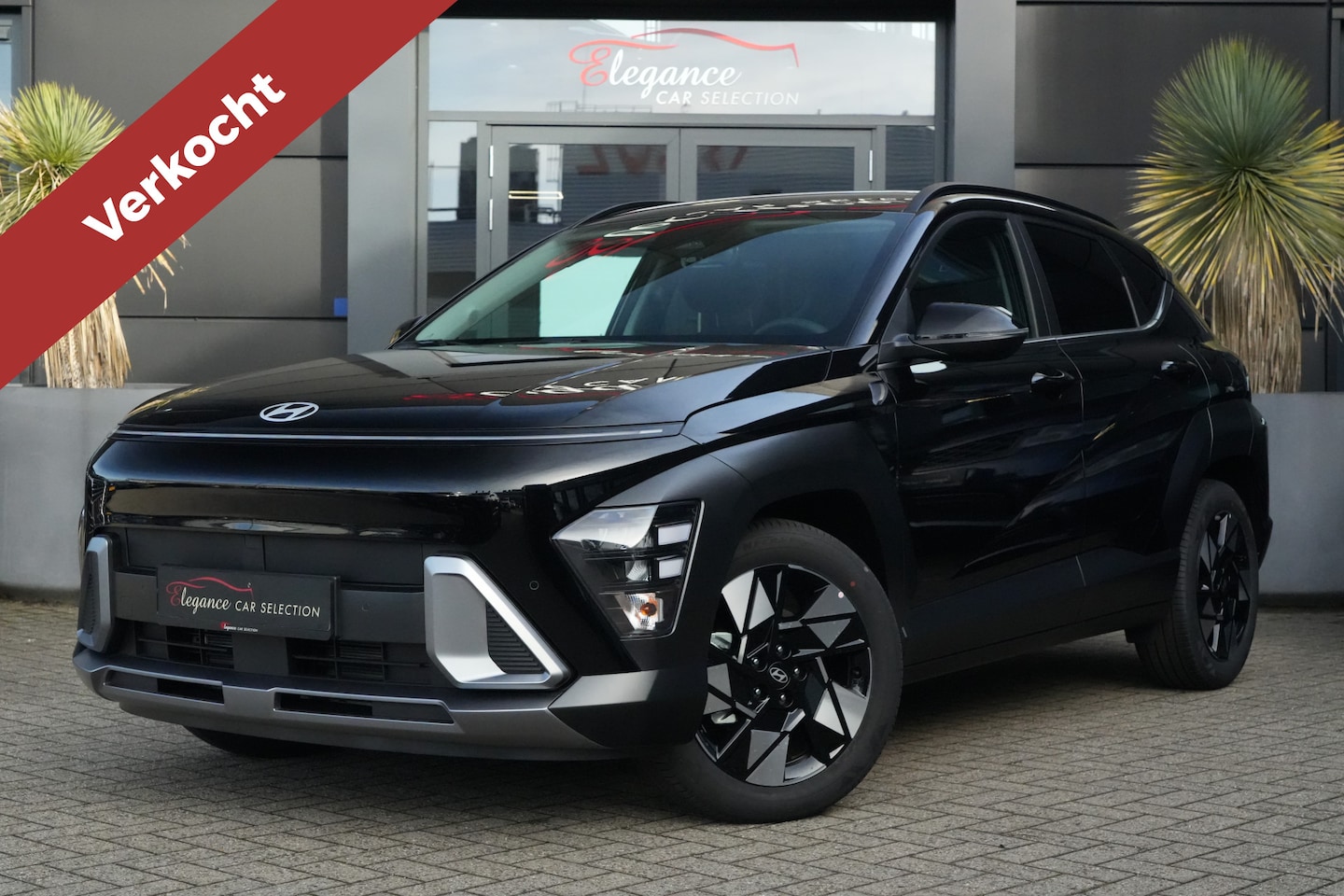 Hyundai Kona - 1.6 GDI HEV Comfort Smart 141pk AppleCarplay/Navigatie/Camera - AutoWereld.nl