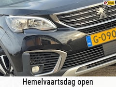 Peugeot 5008 - 1.2 PureTech Allure 130pk Automaat - Noir Perla Nera - 19''/7 zitter/Carplay