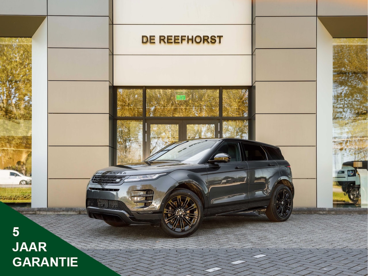 Land Rover Range Rover Evoque - P270e PHEV AWD Business Dynamic Edition | Cold Climate Pack | 20" Style 1085, Gloss Black - AutoWereld.nl