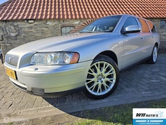 Volvo V70 - 2.0T Edition Sport | Xenon | Leer | Mooi