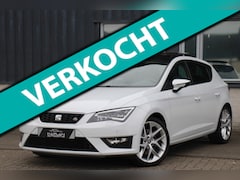 SEAT Leon - 1.8 TSI FR Dynamic Pano Leder DSG Sound LED Stoeverw Navi PDC