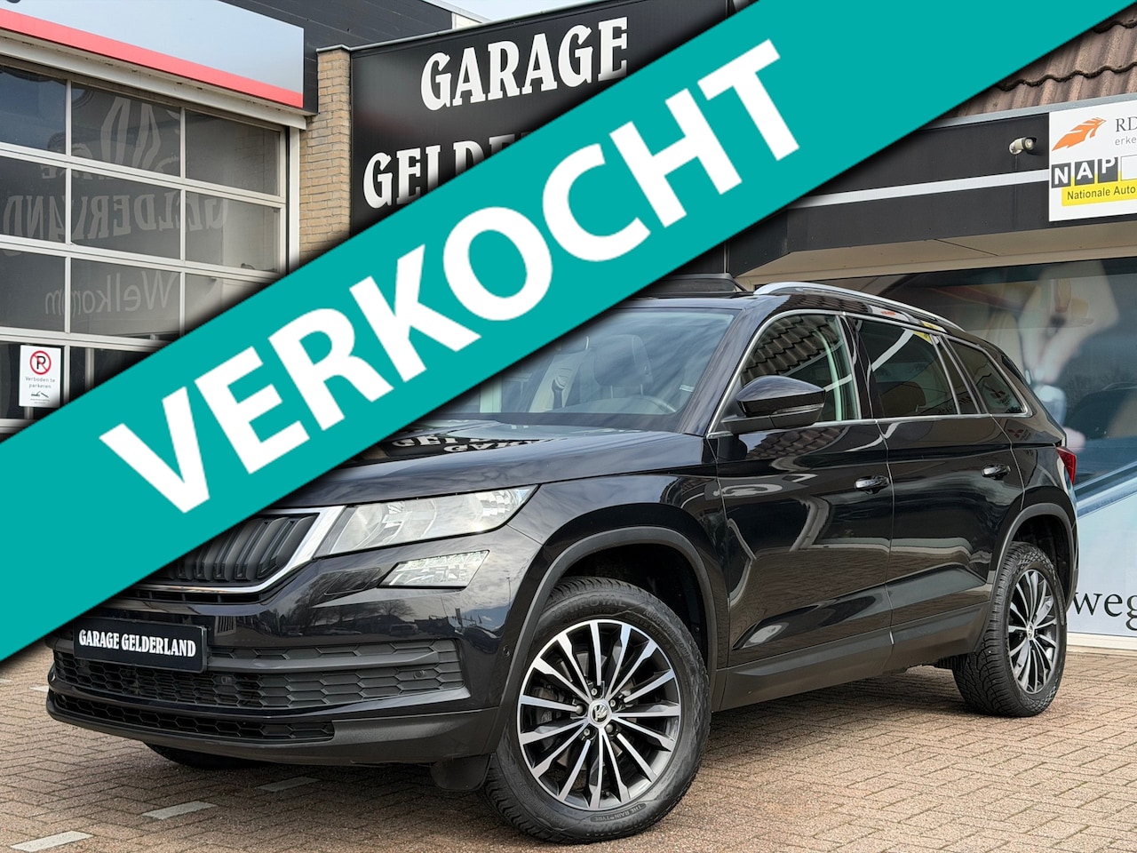 Skoda Kodiaq - 1.5 TSI Sportline 7p. | Bi-Xenon | Pano | Apple/Android | Full-Led | Cruise | Climate | Fu - AutoWereld.nl
