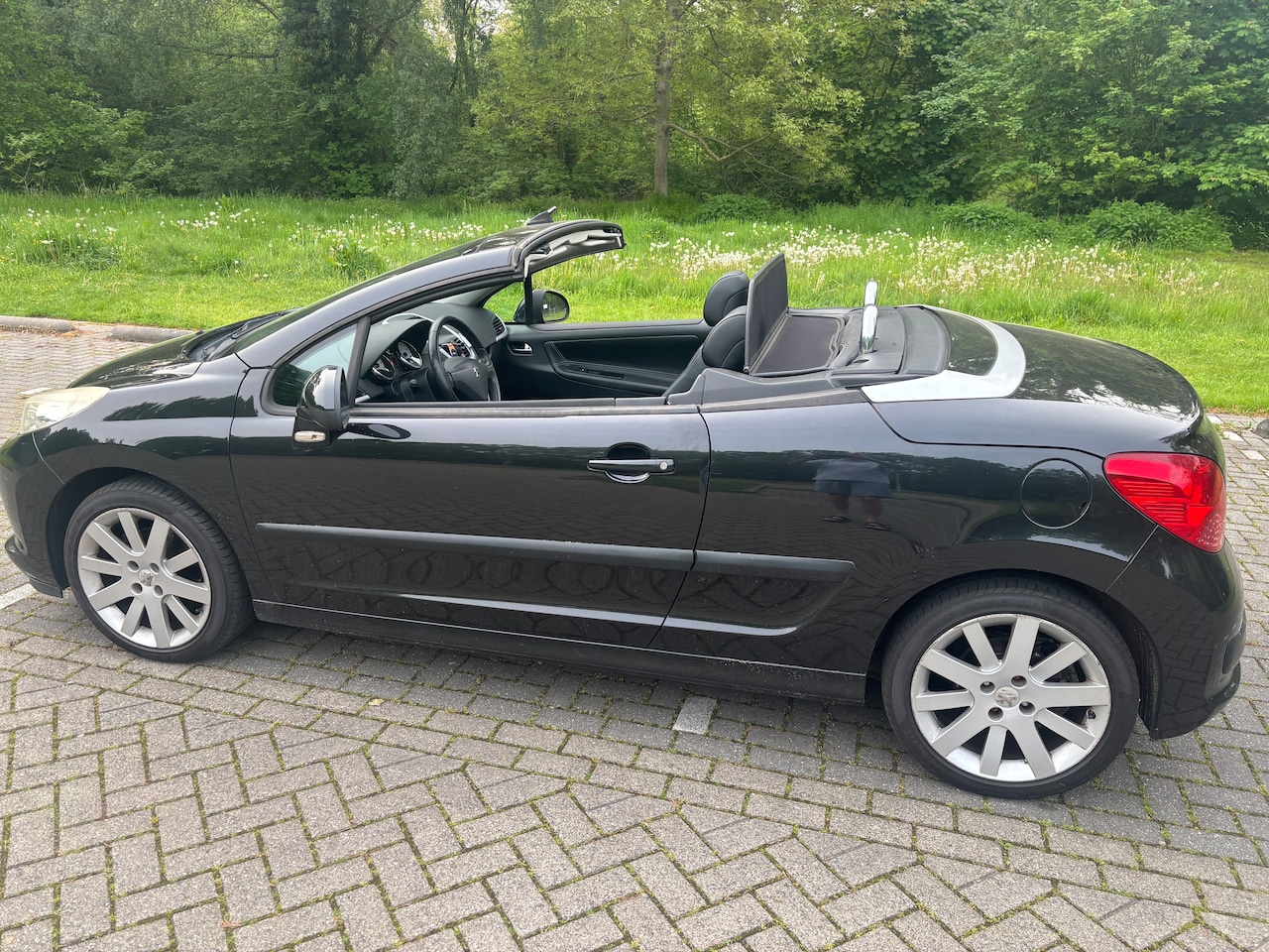Peugeot 207 CC - 1.6 VTi - AutoWereld.nl