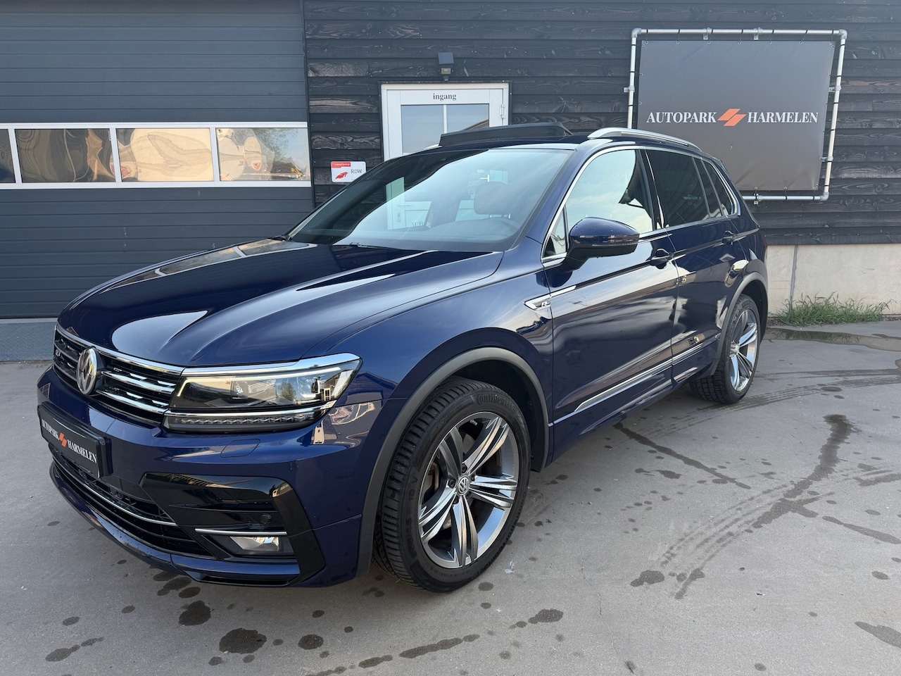 Volkswagen Tiguan - 2.0 TSI 4Motion 3x R-Line Pano 360 Virtual - AutoWereld.nl