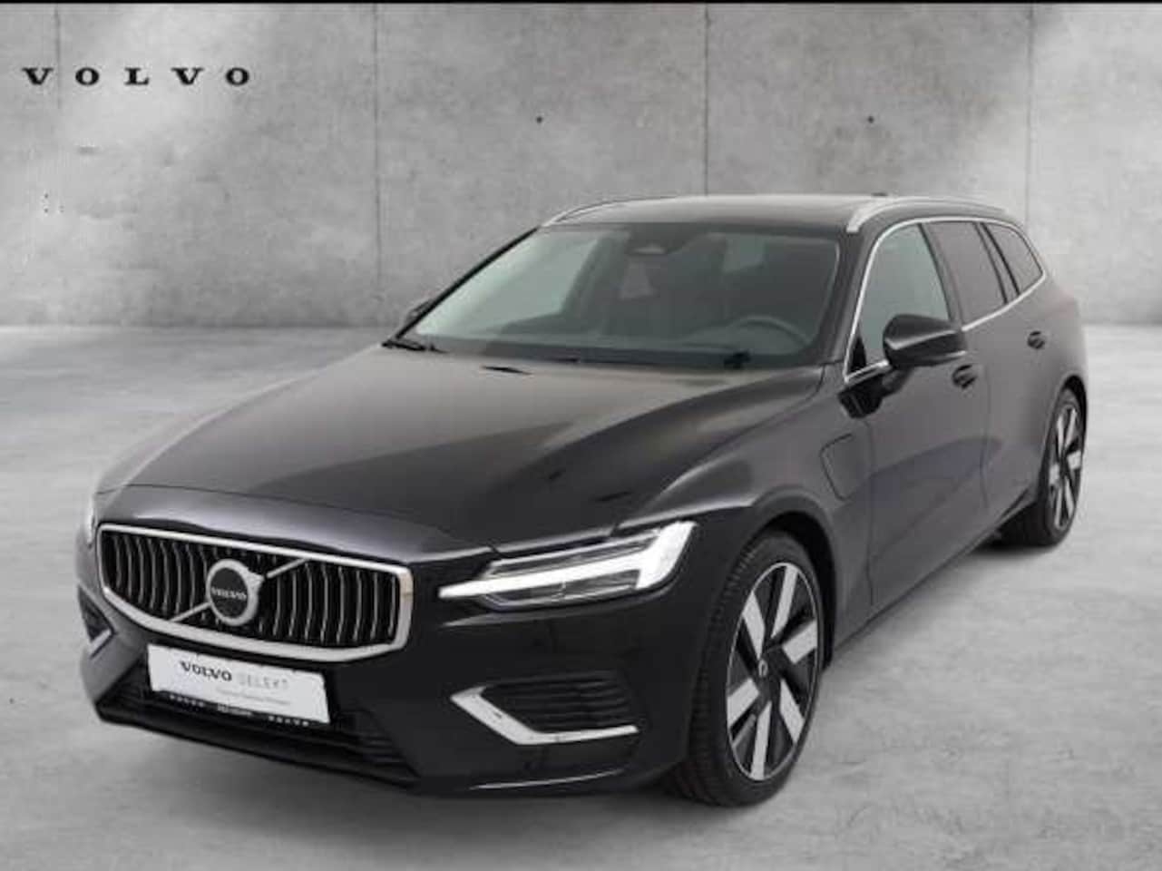Volvo V60 - 2.0 T8 Plug-in hybrid AWD Ultra BRIGHT ** FULL OPTIONS, PANO, ACC, MASSAGE, B&W ** 1e EIG - AutoWereld.nl