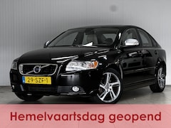 Volvo S40 - 2.0 Limited Edition/ DEALER ONDERHOUDEN/ 17'' LMV/ LEER/ Stoelverw./ Navi/ Clima/ Cruise/
