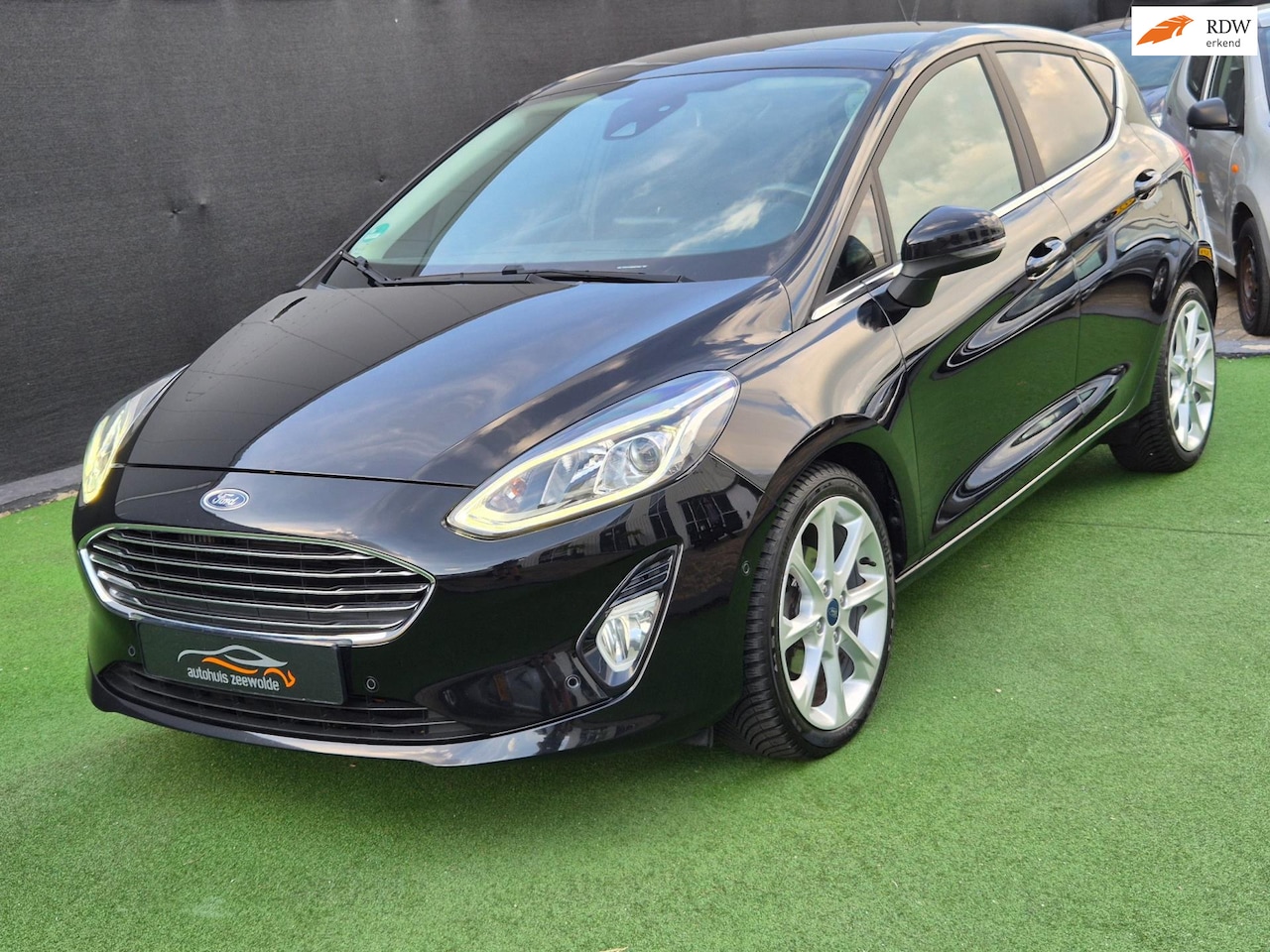Ford Fiesta - 1.0 B&O schuifdak AUTOMAAT LED CAMERA! - AutoWereld.nl