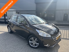 Peugeot 208 - 1.6 HDi Pano|Lagekm|Sensoren|Stoelverw|Clima