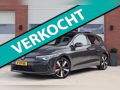 Volkswagen Golf - 1.4 eHybrid GTE Dealeronderhouden - Panoramadak - 18 inch - Verwarmd stuurwiel & stoelen